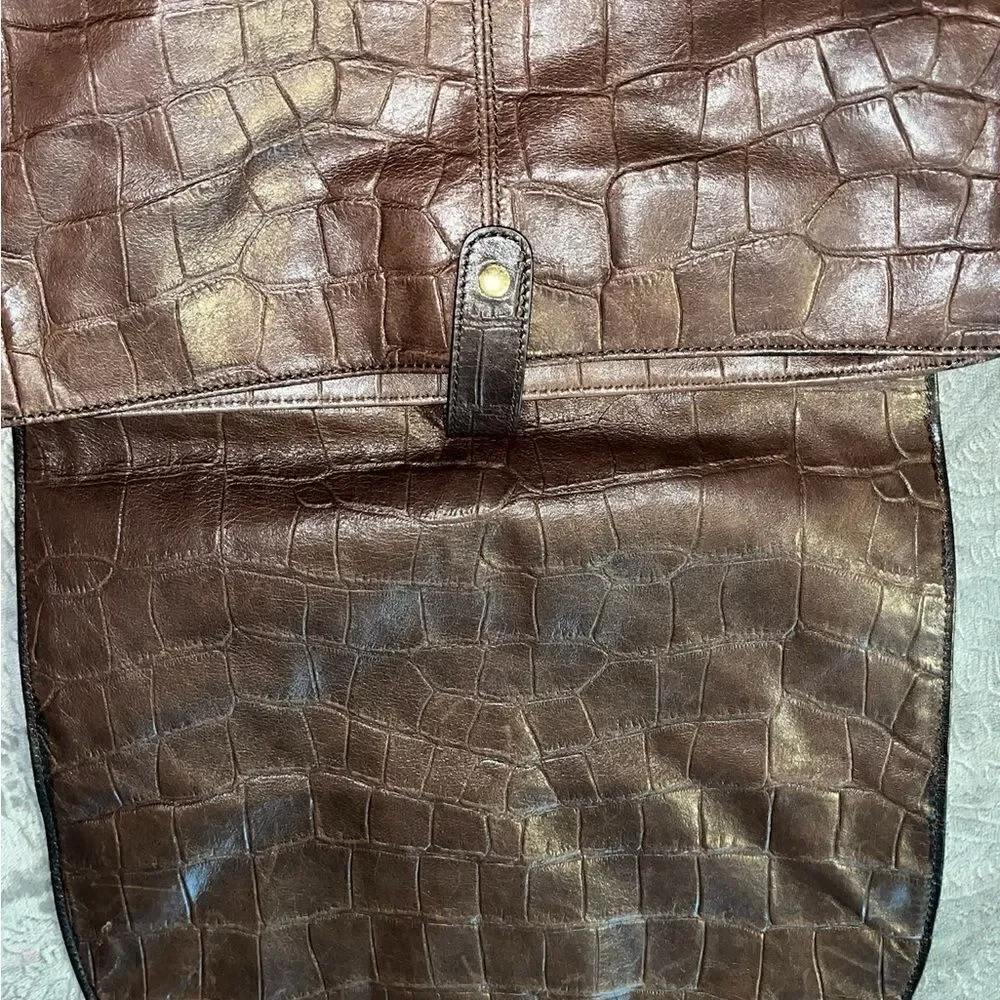 Badgley Mischa large crocodile hobo bag flap/magnetic close